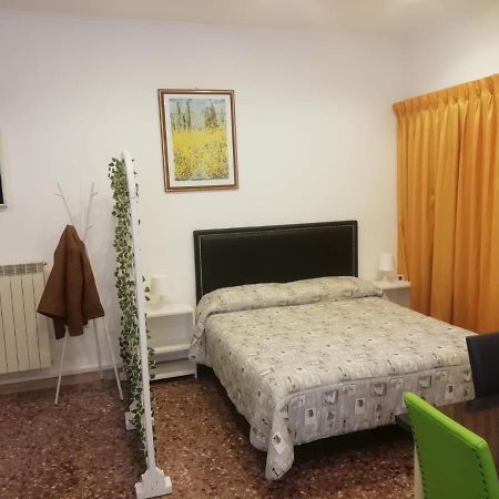 Apartment Urbino 33 Řím Exteriér fotografie