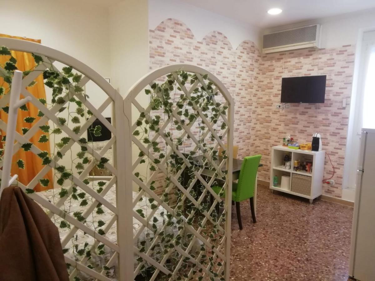 Apartment Urbino 33 Řím Exteriér fotografie