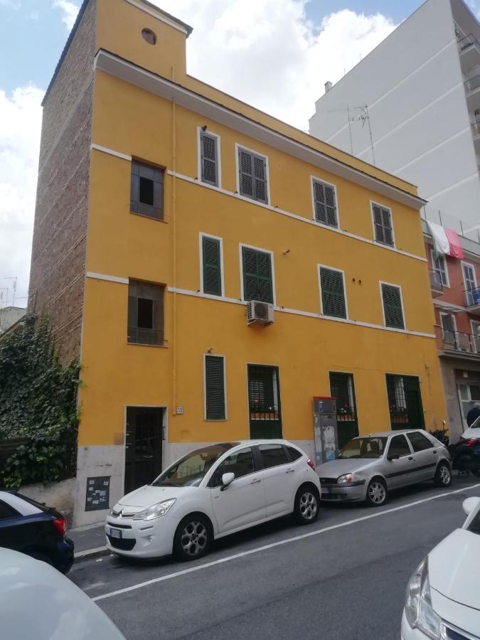 Apartment Urbino 33 Řím Exteriér fotografie
