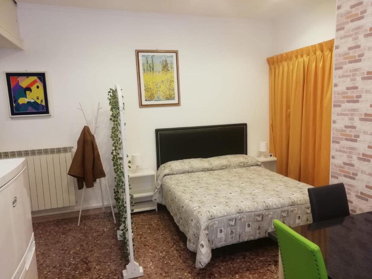 Apartment Urbino 33 Řím Exteriér fotografie