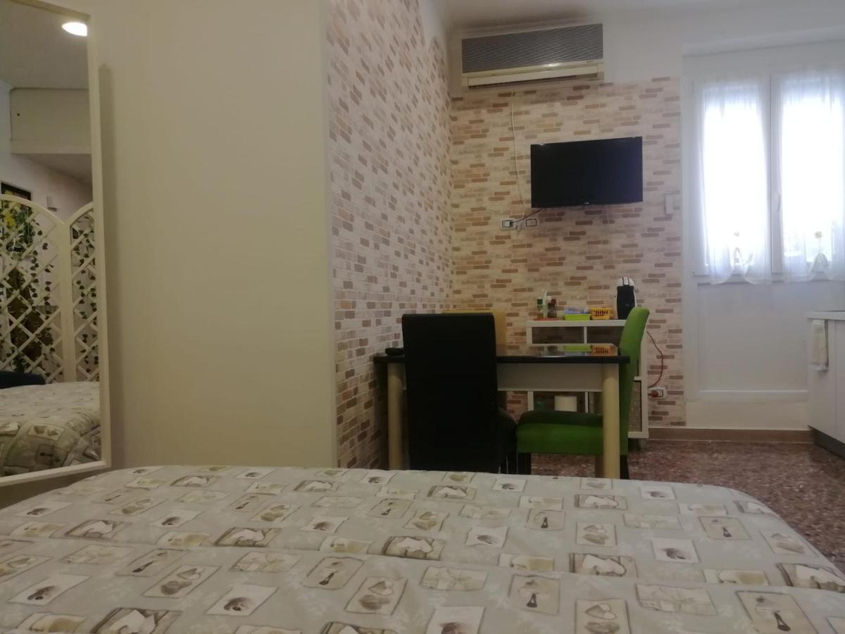 Apartment Urbino 33 Řím Exteriér fotografie
