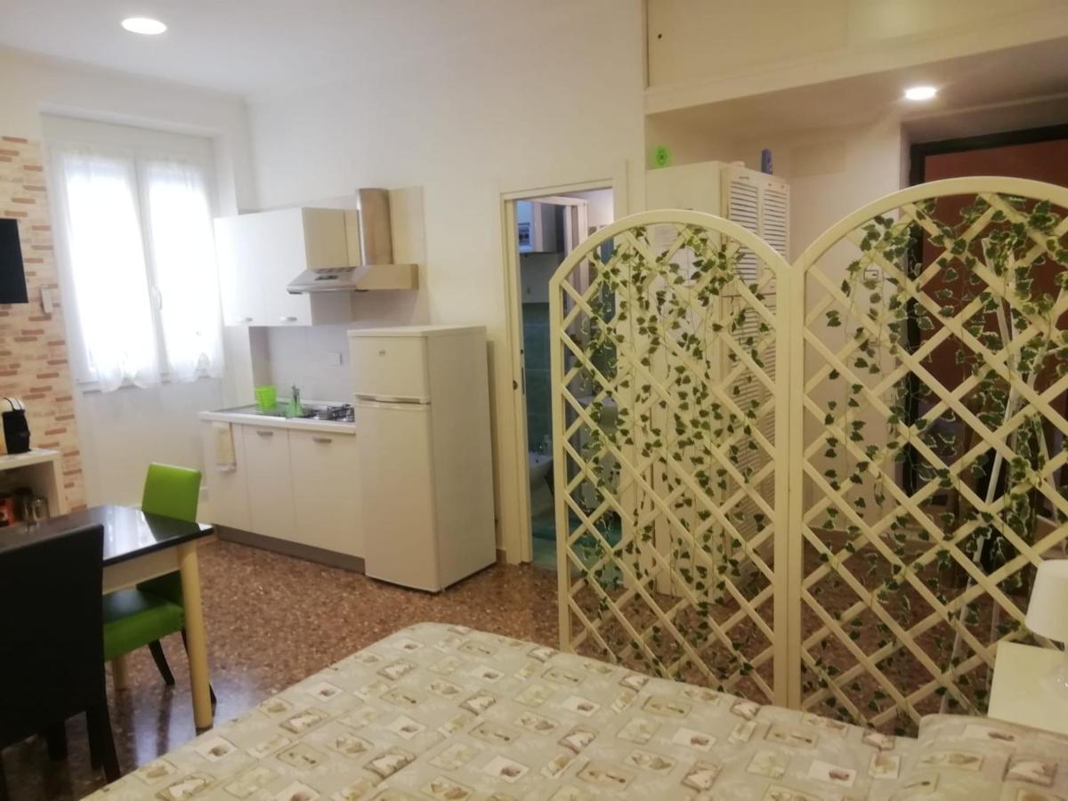 Apartment Urbino 33 Řím Exteriér fotografie
